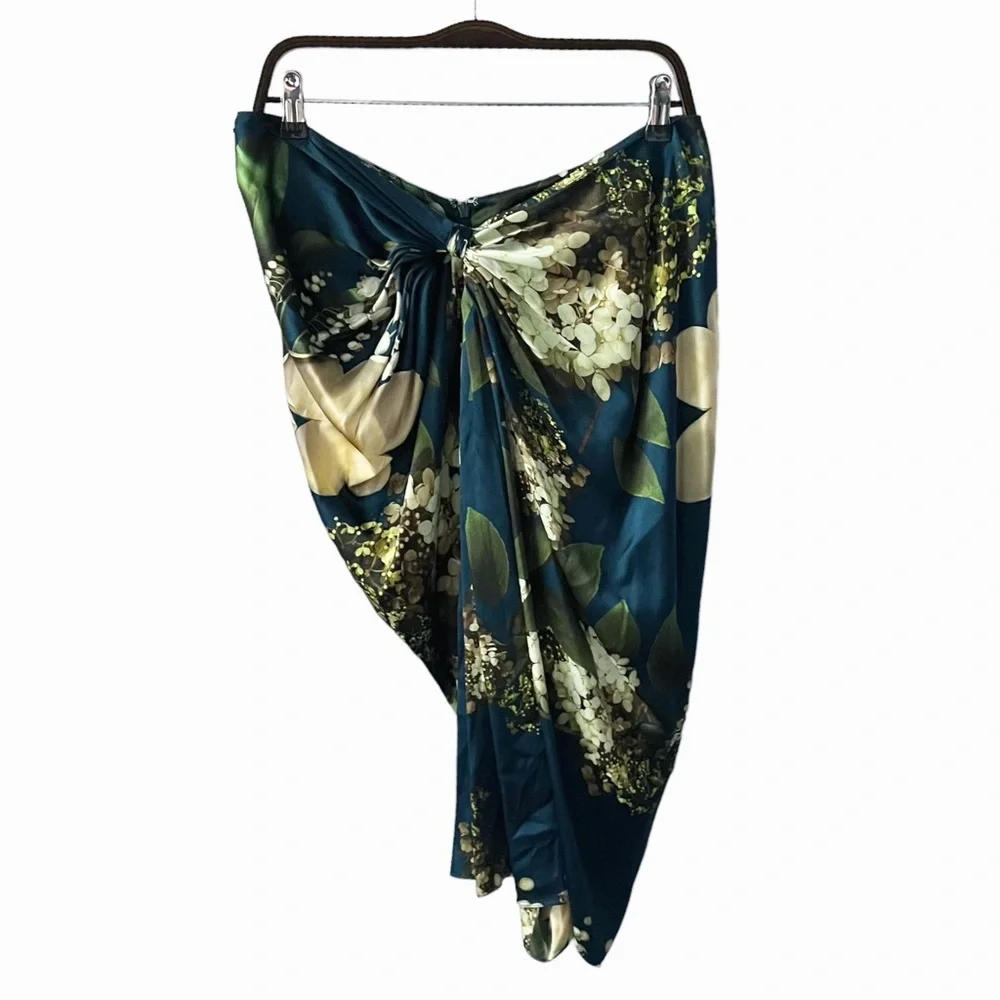 Vera Wang Navy Blue Floral Midi Skirt